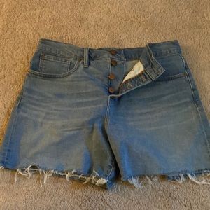 Madewell size 29/8 button fly Jean shorts